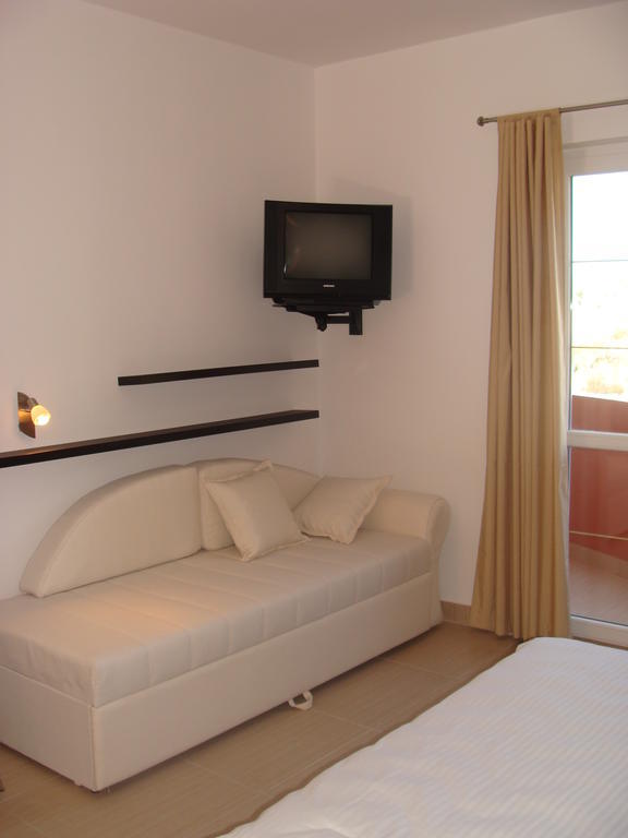 Apartments Danilo Kazanegra Sveti Stefan Exterior photo
